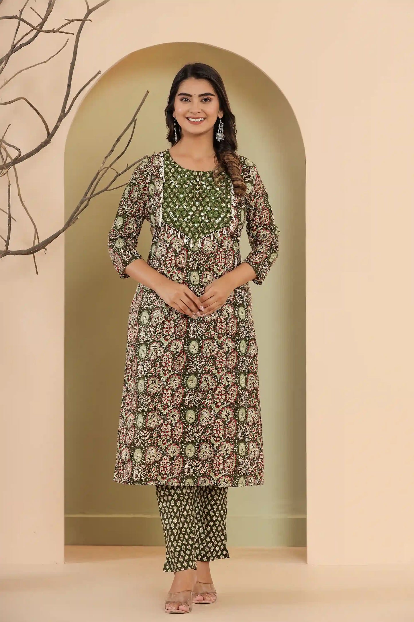 Green Cowri Detailing Cotton Suit Set