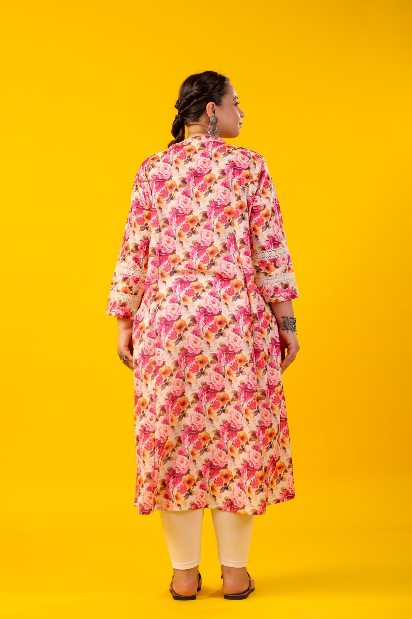 Gulabi Lace Detailing Plus Size Linen Kurti