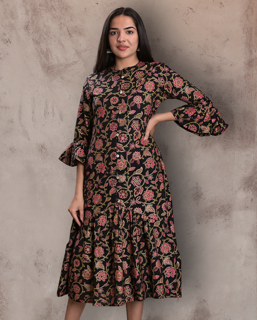 Raat Raani Dress With Flared Sleeves