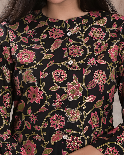 Raat Raani Dress With Flared Sleeves