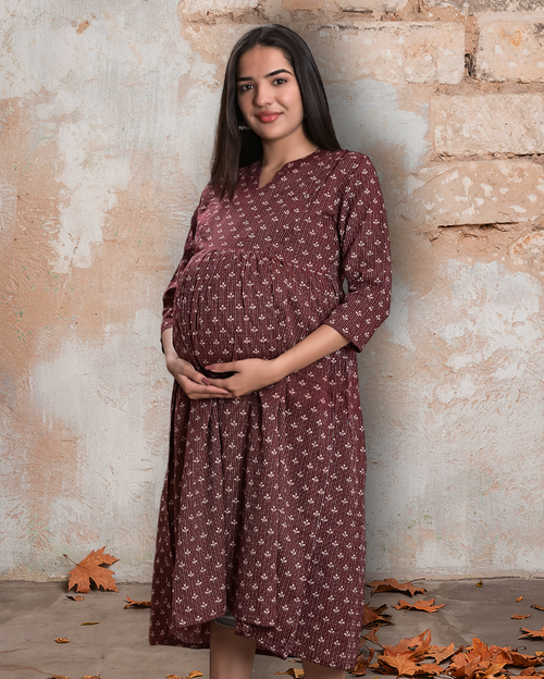 Cuchikoo by Laali Maroon Buti Katha Nursing Dress