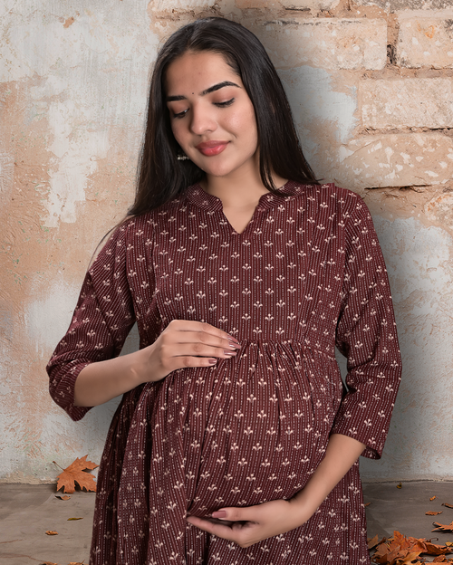Cuchikoo by Laali Maroon Buti Katha Nursing Dress