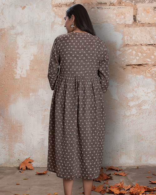 Cuchikoo by Laali Brown Buti Katha Nursing Dress