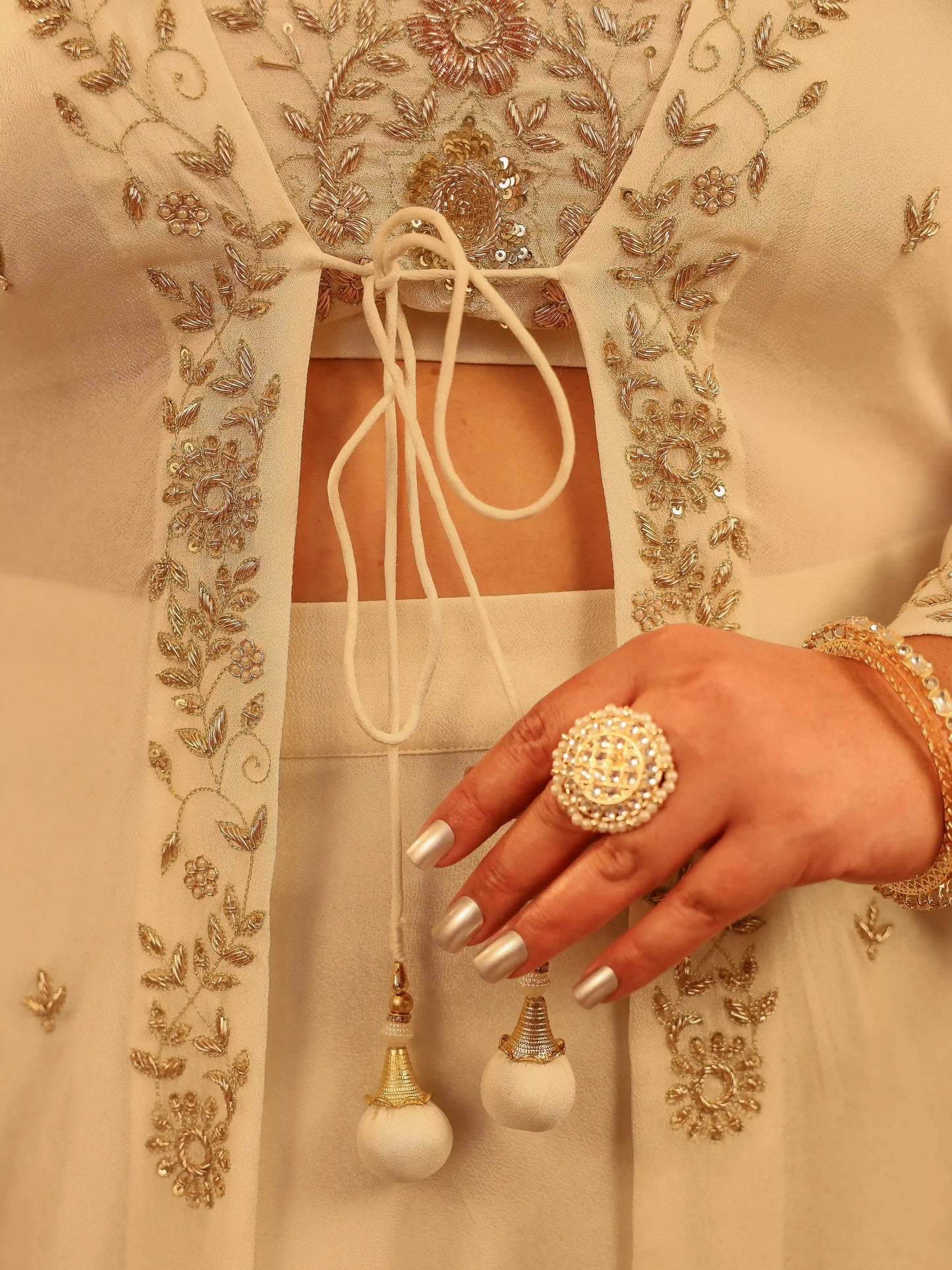 Vaani White Embroidered Plus Size Shrug Set with Skirt