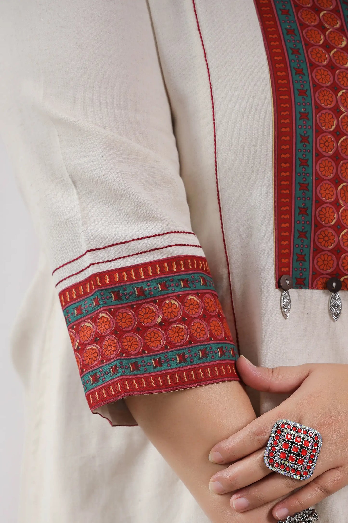 Ruhi Off-white Plus Kurta Pant Set