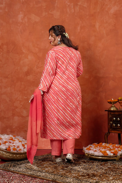 Navya Peach Leheriya Plus Size Suit