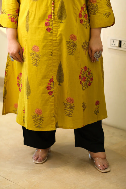 Seerat Mustard Plus Size Floral Cotton Kurti