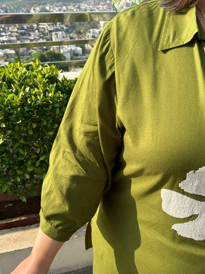 Olive Green Floral Spread Collar Plus Size Co-ord Set