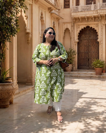 Anvi Plus Size Ikkat Kurti