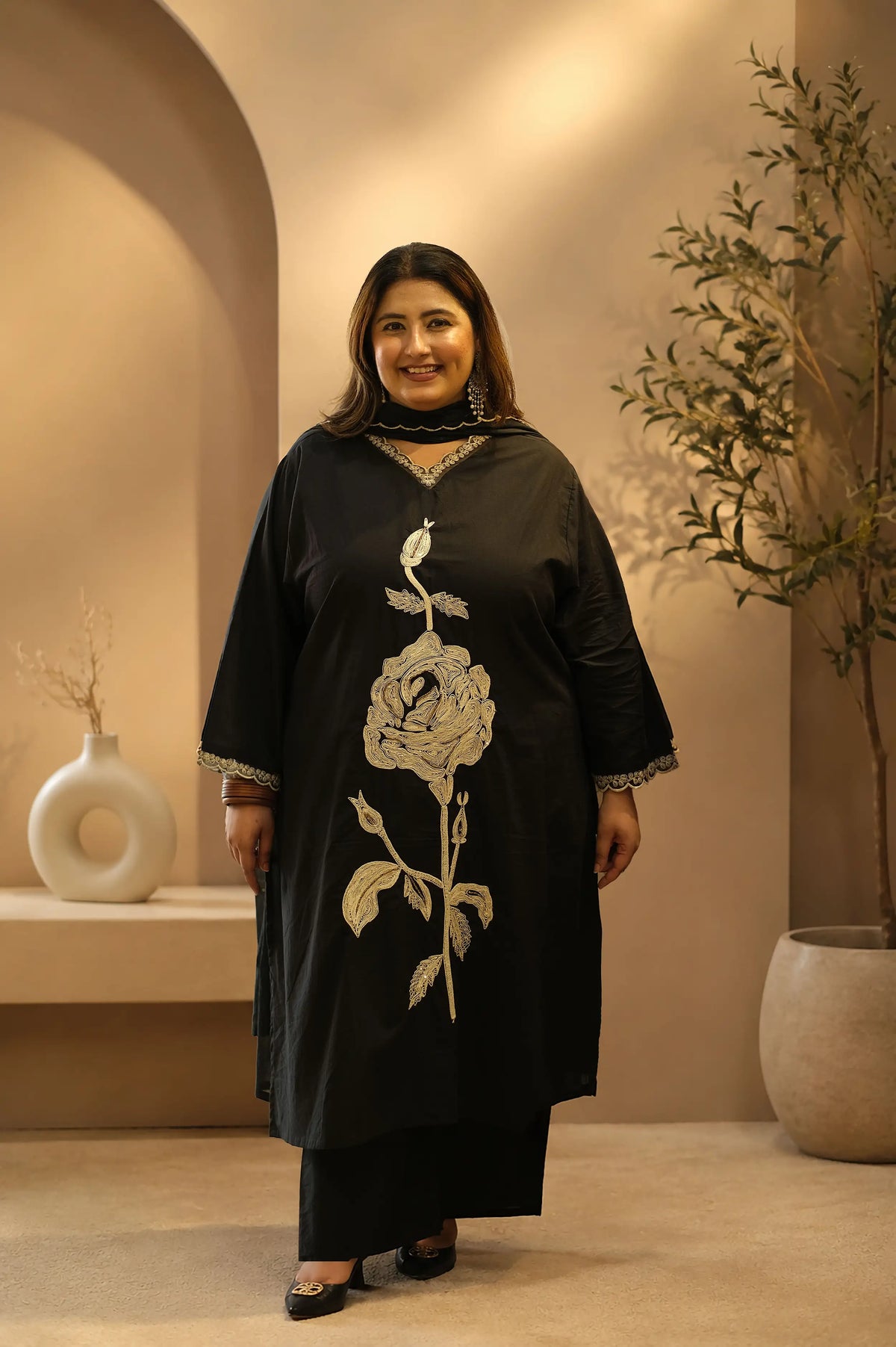 Black Rose Embroidered Plus Size Cotton Suit Set